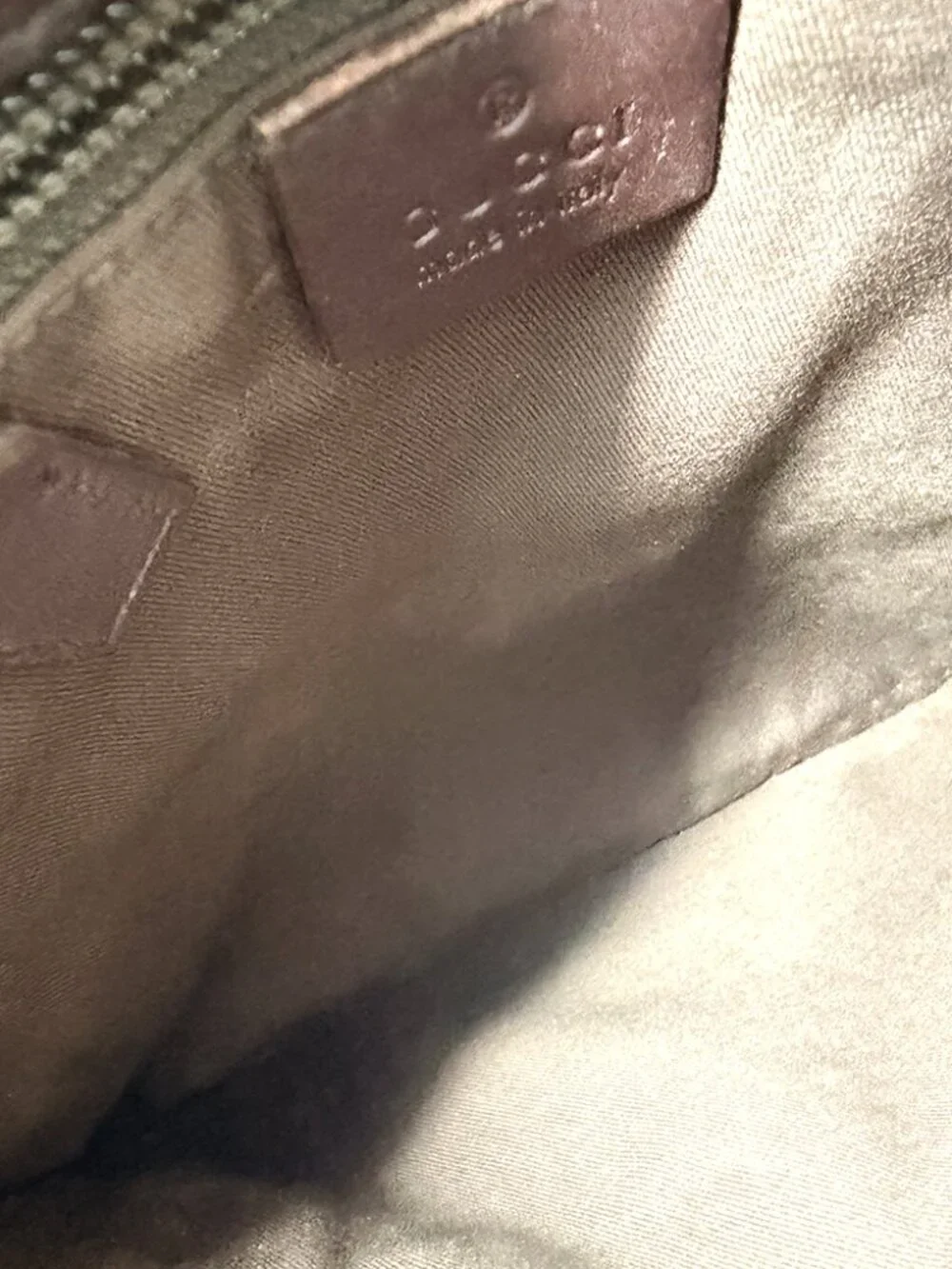 Gucci GG Signature Messenger Bag
